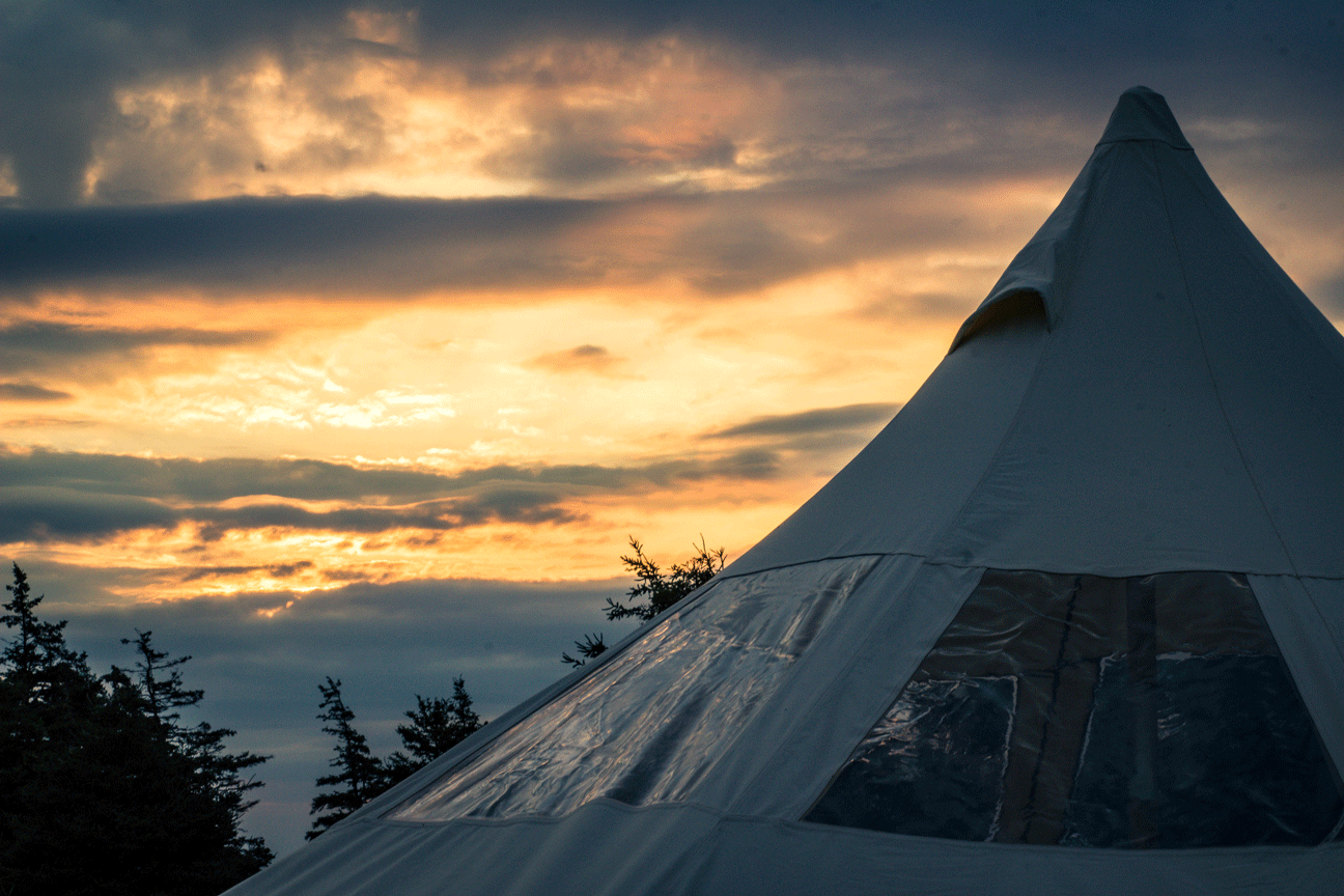 16 FT Stargazer Tent